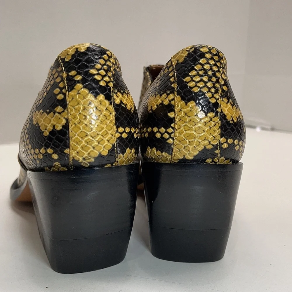 Chloe Rylee booties - Picture 9 of 13